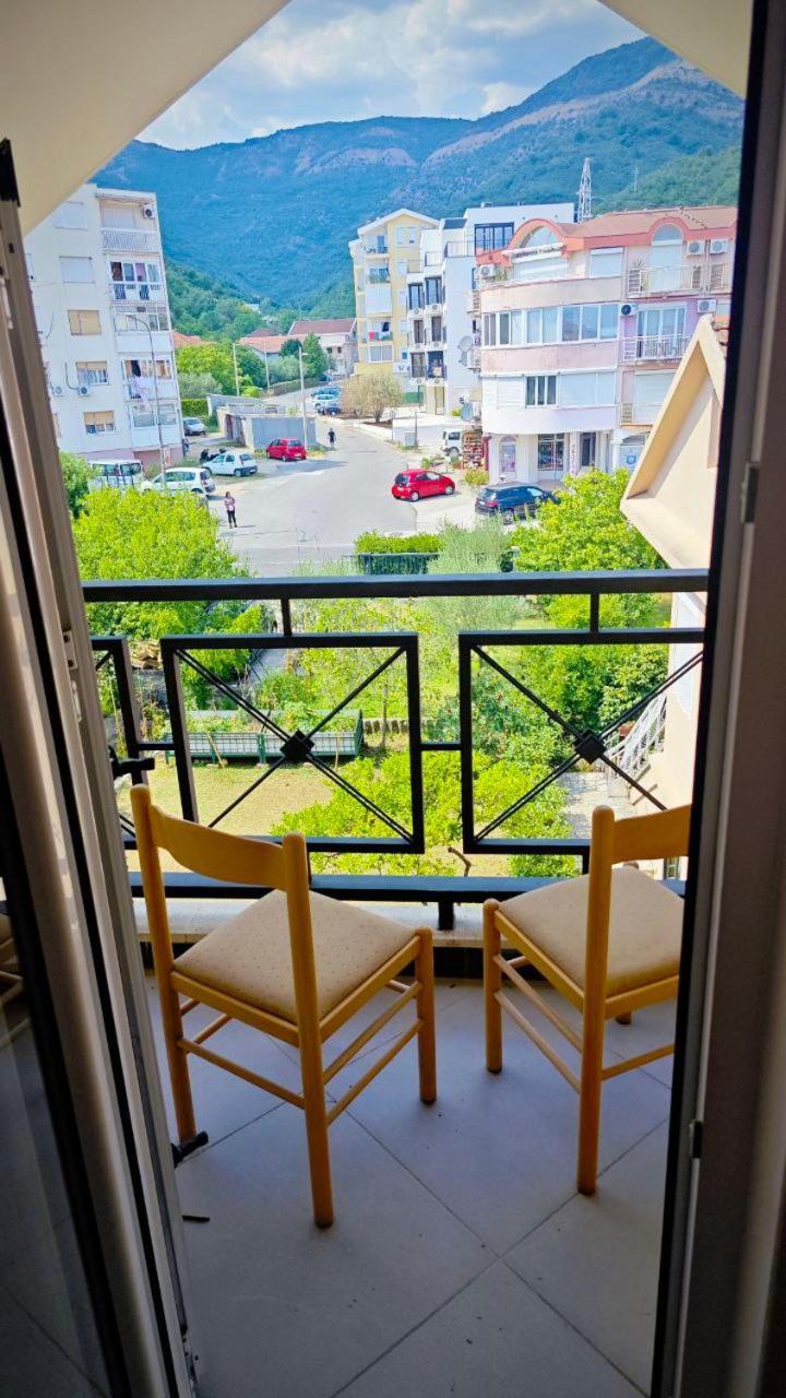 Apartmani Radovic Bijela Eksteriør billede